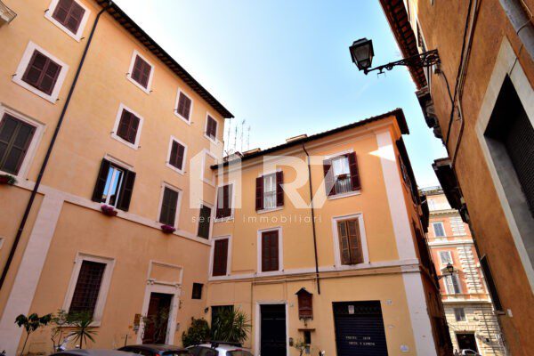 APPARTAMENTO LOFT IN AFFITTO ROMA CENTRO STORICO 1