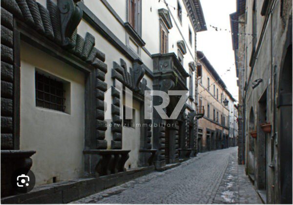 palazzo storico cielo terra in vendita provincia di viterbo 1